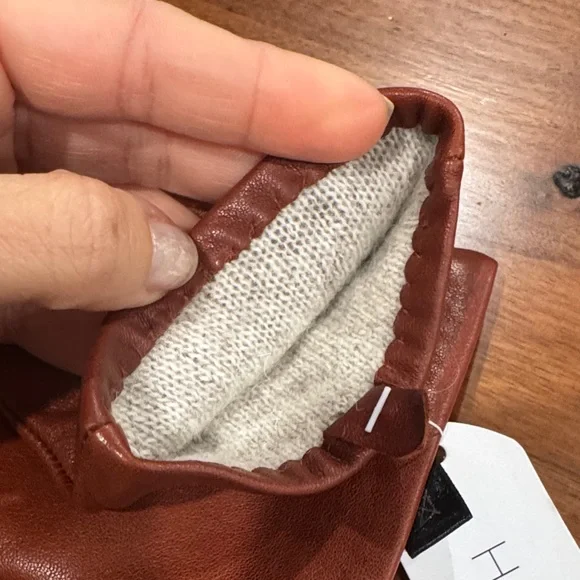 Gorgeous Harssidanzar Lamb Leather and Cashmere Gloves - in Cognac - size M NWT - Picture 6 of 8